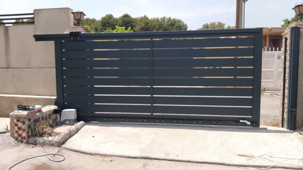 Puertas Jeal Torpal Castellón|Industrial y residencial